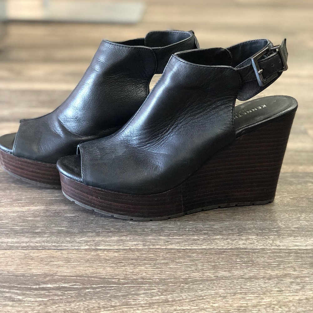 Keneth cole wedges